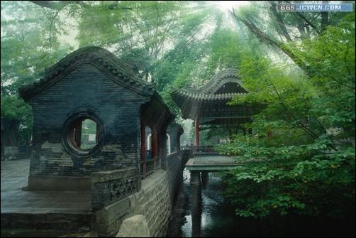 Photoshop入门实例：制作林中阳光效果