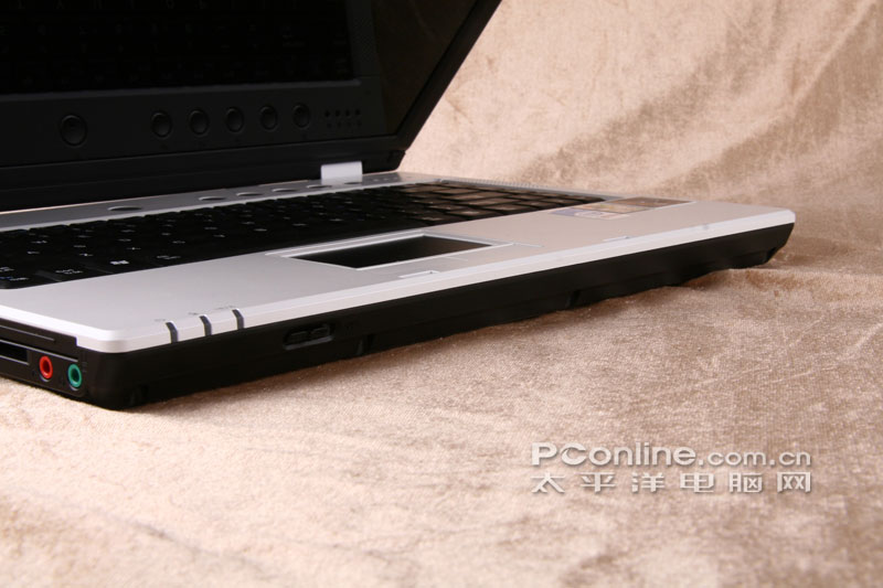 netbook N46L(T8100)ͼ