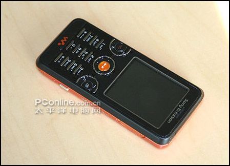 [广西]索爱超薄金属音乐手机W610c行货破2K