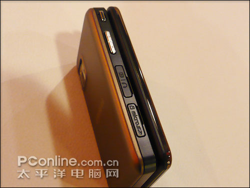 三星W699 三星W699
