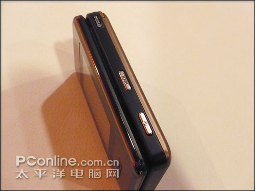 三星W699 三星W699