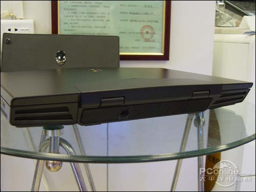 Alienware M17x(ALW17D-3728)ͼ