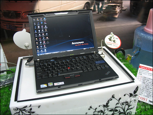 ThinkPad X200 7458A82ͼ