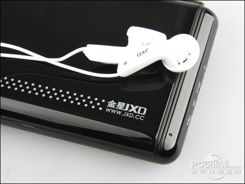 游戏机型MP4 金星数码JXD V3试玩评测