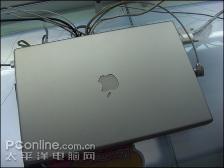 苹果MacBook Pro 15(MA463)