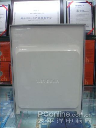 NETGEAR WNR854T