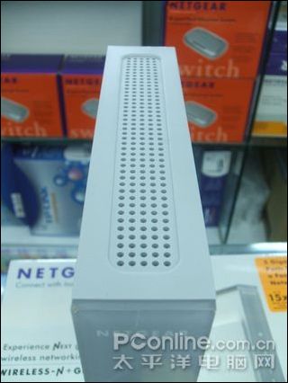 NETGEAR WNR854T