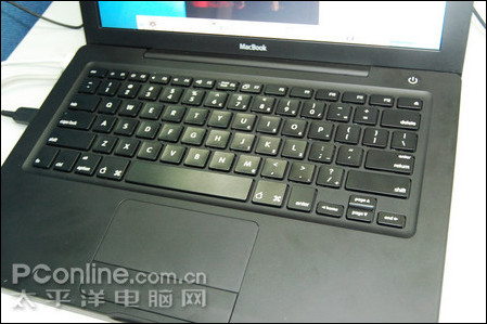 苹果MacBook MA472(黑)