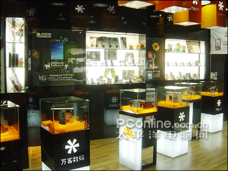 万客数码东街店实拍