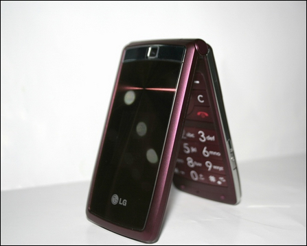 LG KF300e