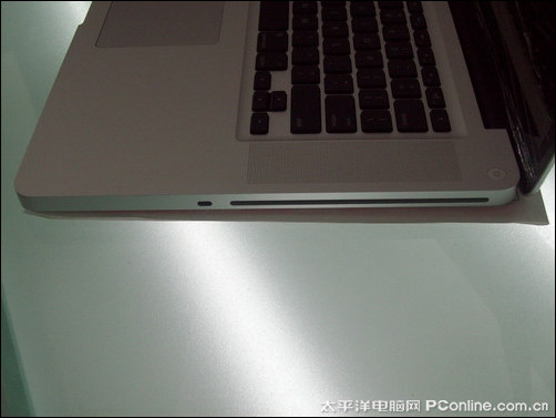 ƻMacBook Pro 15(MC118)ͼ