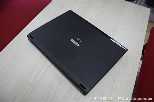 富士通S6421-AC0065S0D1富士通 Lifebook S6420C