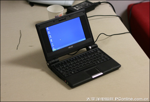 华硕EeePC 700华硕 Eee PC 700