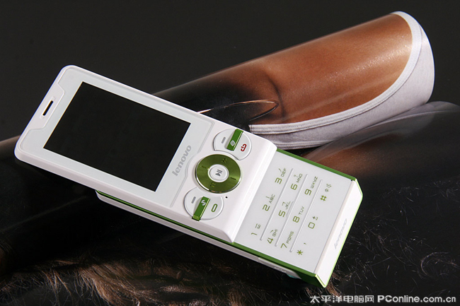 国产滑盖音乐手机精品联想i380精美图赏