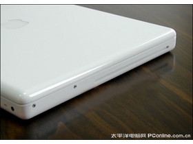 ƻ MacBook MC240CH/A