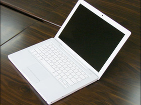 ƻ MacBook MC240CH/A