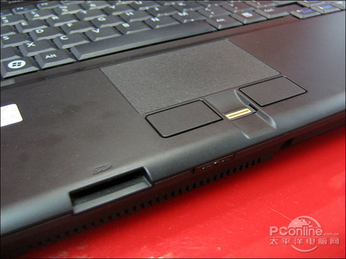 富士通P8110A富士通 LifeBook P8020N2