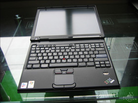 ThinkPad T43 266844CThinkPad T43