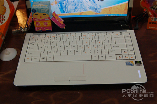 联想Y450A-TSI(E)(白)联想 IdeaPad Y450A-TSI(E)(白