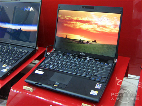 富士通P8110A富士通 LifeBook P8110A