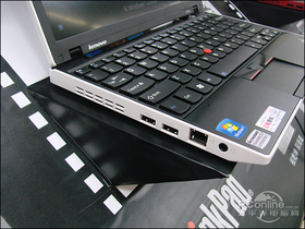 ThinkPad X100e 35084HCThinkPad X100e 35084HC