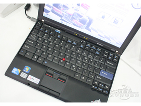 ThinkPad X201i 32493HCThinkPad X201i 3249J3C