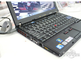 ThinkPad X201i 3323LYC3323LYC